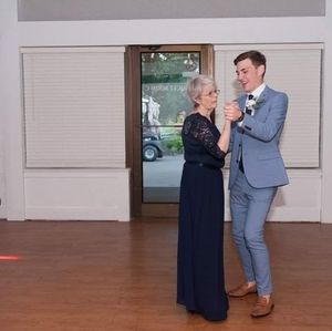 Meet your Posher, Diane